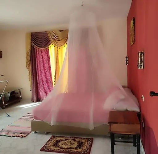 Apartment In Stella Makadi On Ground Floor With And Pools Access *