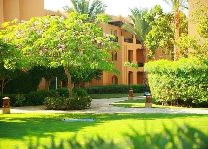 In Stella Makadi On Ground Floor With And Pools Access * Hurghada