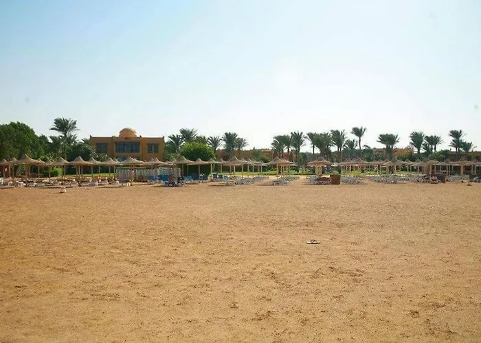 In Stella Makadi On Ground Floor With And Pools Access * Hurghada
